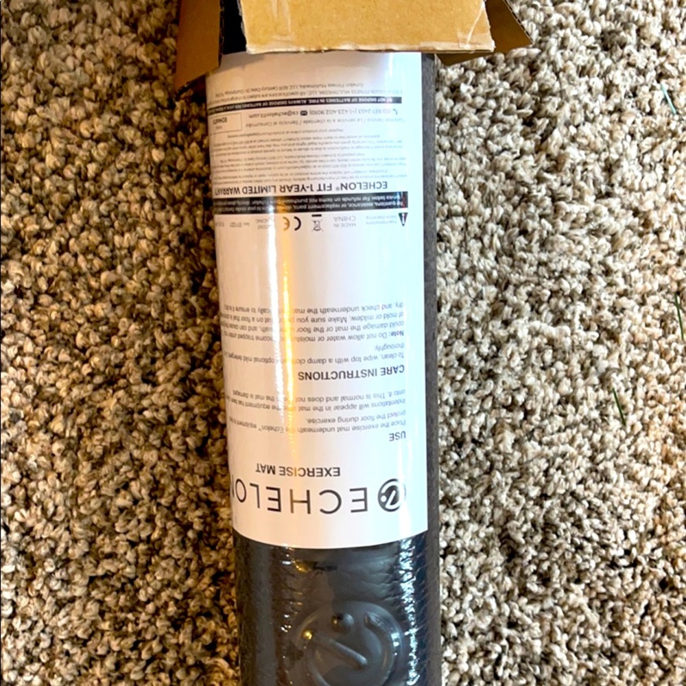Echelon Exercise Equipment/Yoga Mat